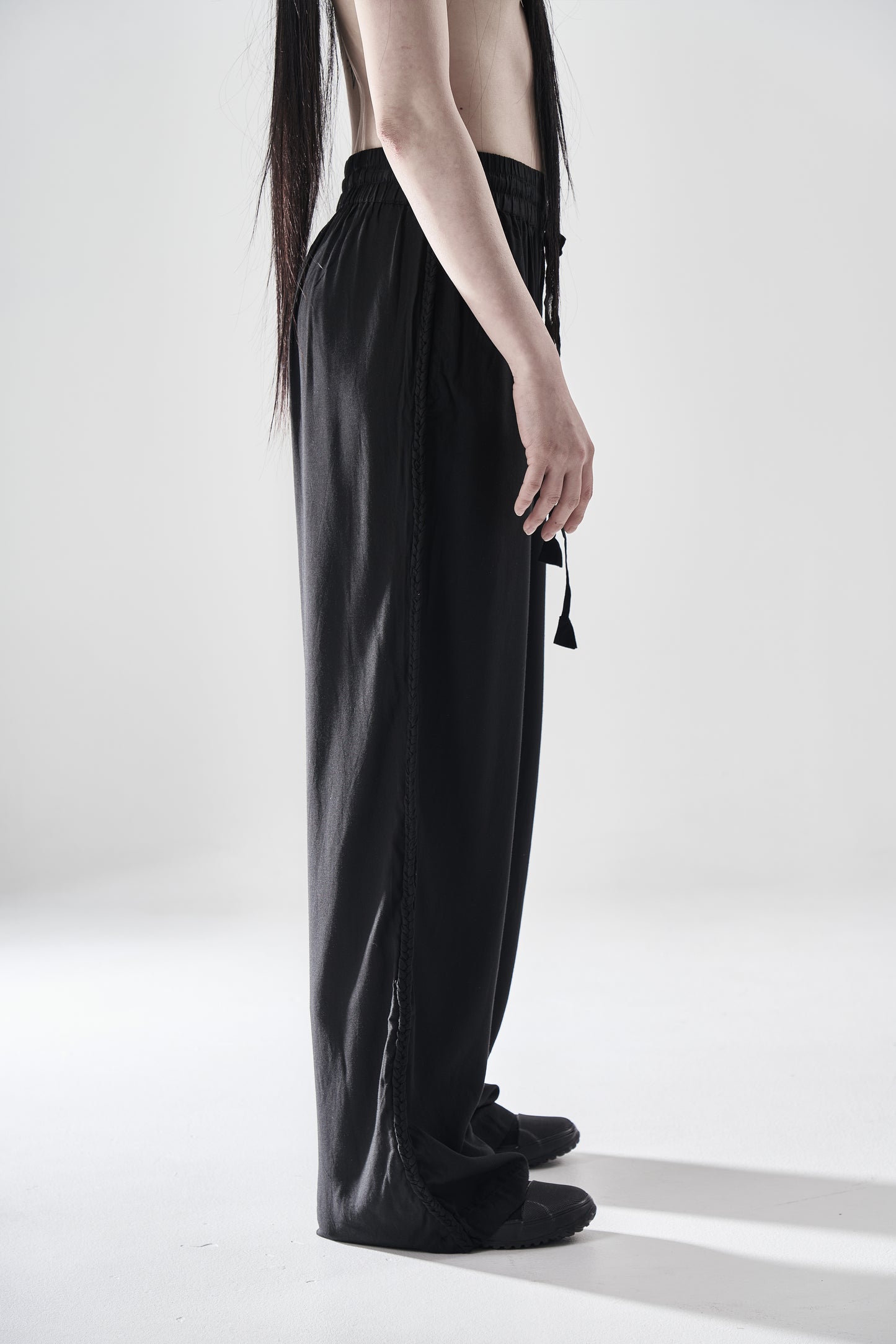 BRAIDED TROUSER